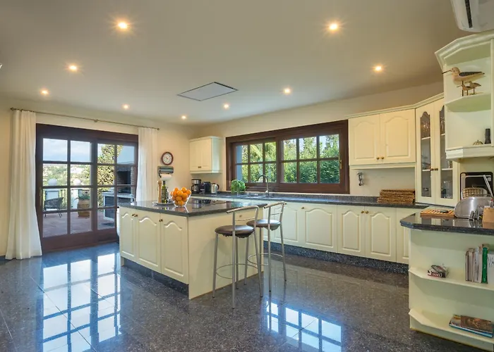 Sildavia 에스테포나