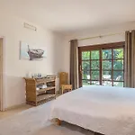 Sildavia Villa *